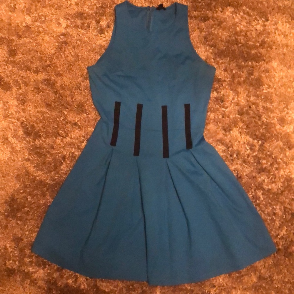 NBD women’s dress blue size M preowned